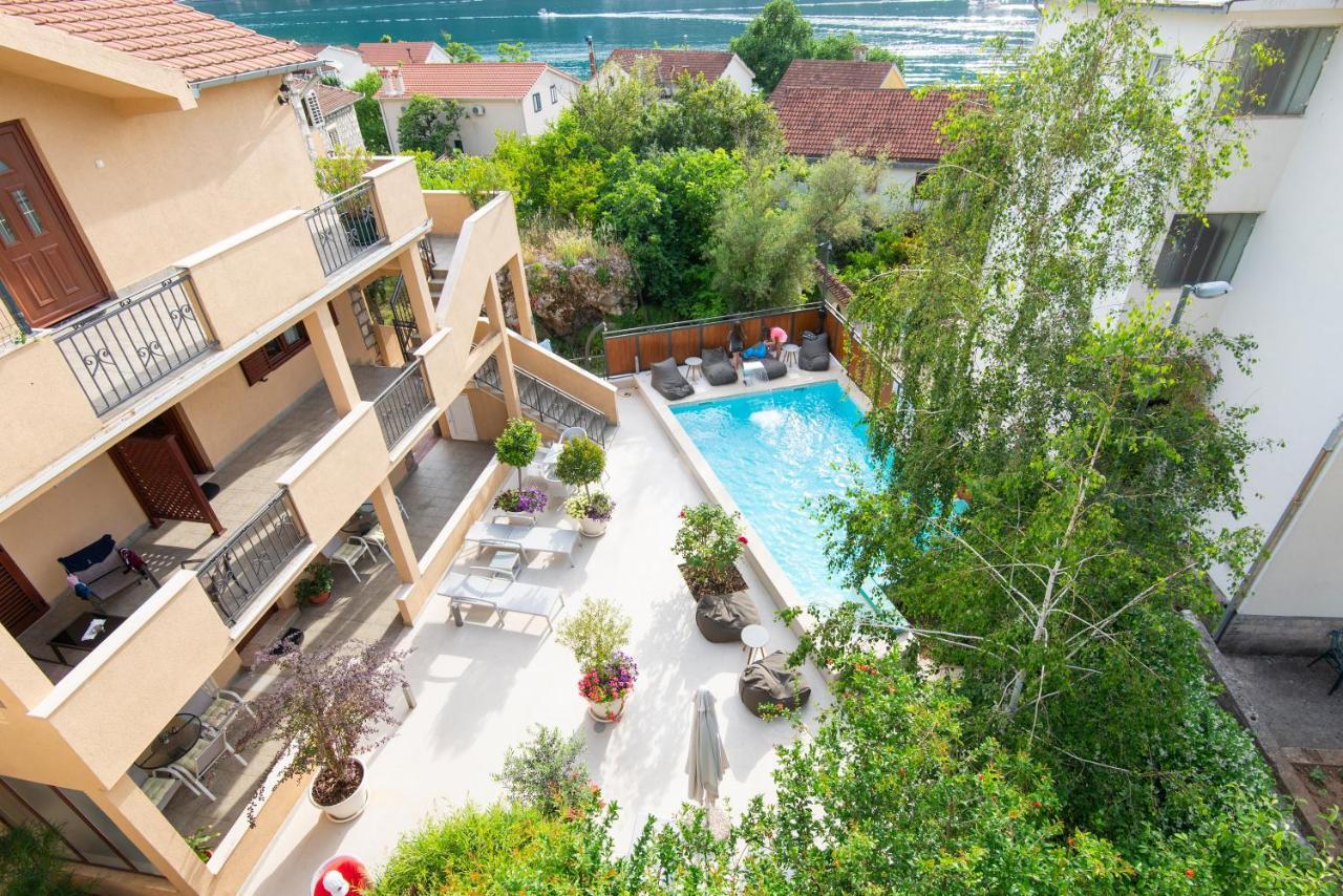 Apartments Kiki Котор Экстерьер фото