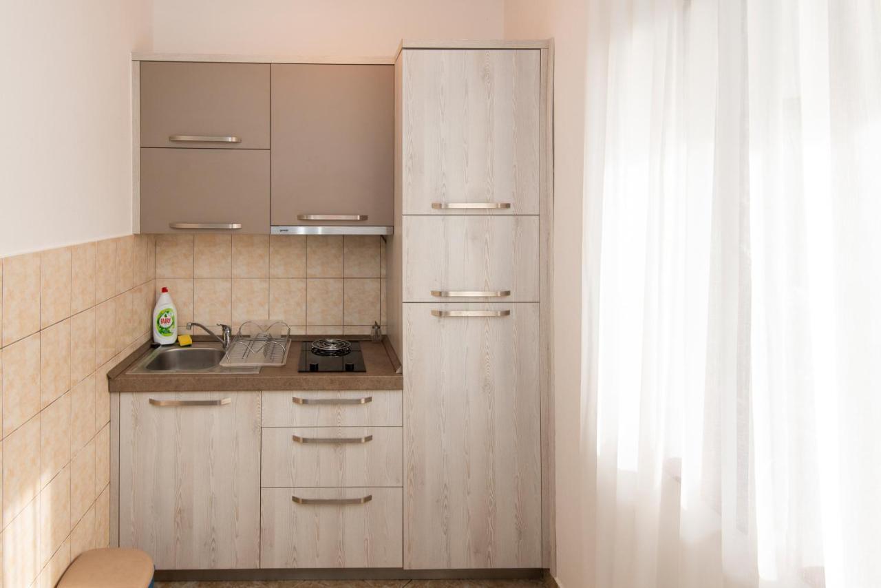 Apartments Kiki Котор Экстерьер фото