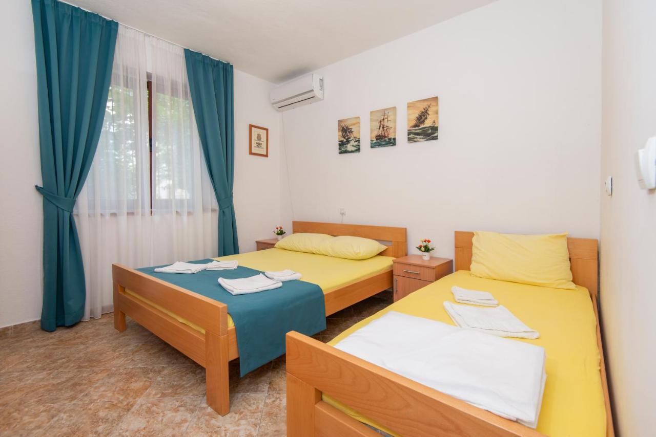Apartments Kiki Котор Экстерьер фото
