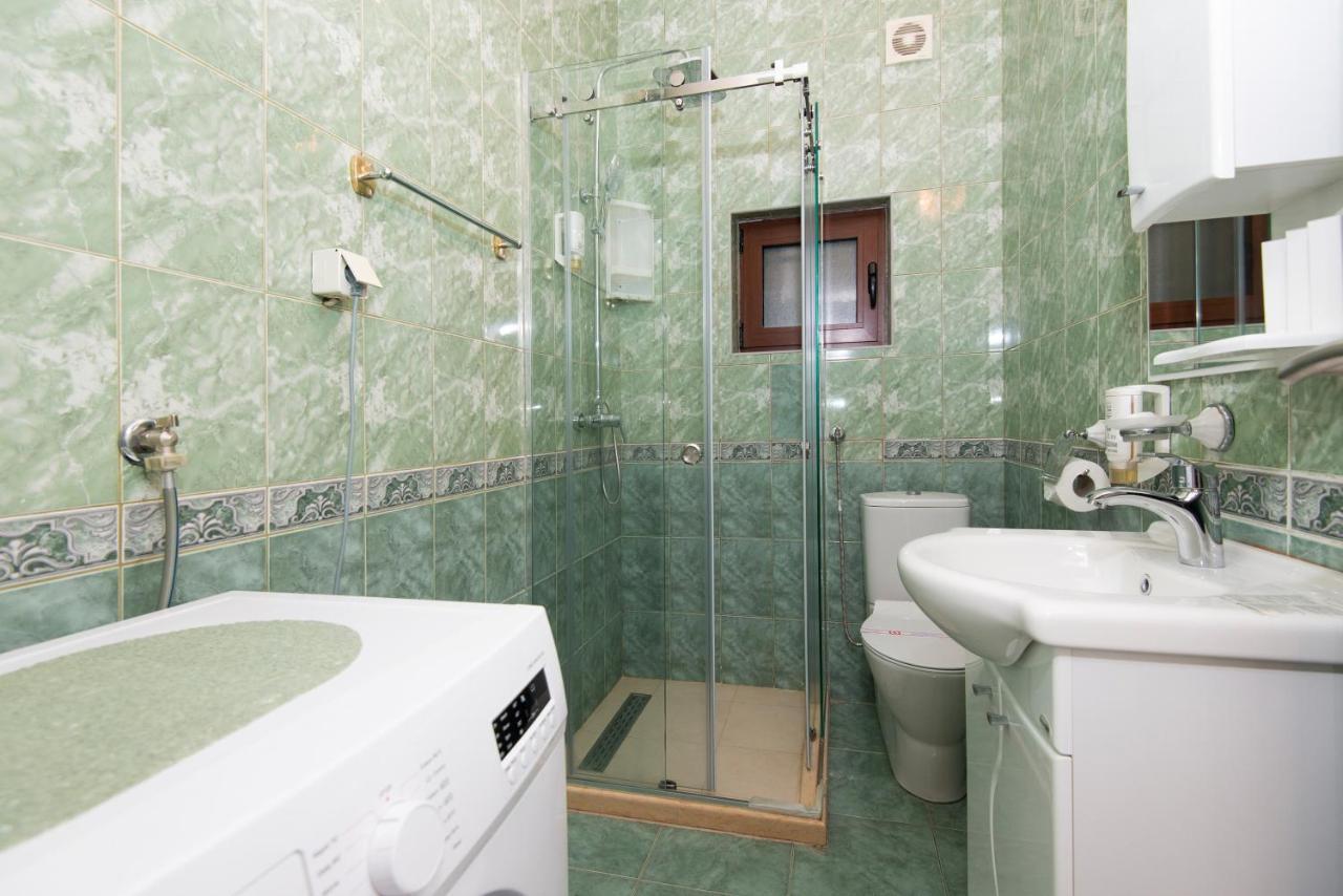 Apartments Kiki Котор Экстерьер фото